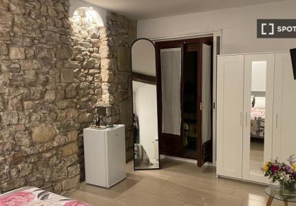 Habitación en piso compartido en alquiler en Centro, San Sebastián