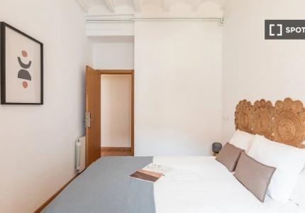 Habitación en piso compartido de 10 habitaciones en alquiler en Valencia