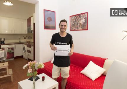 Apartamento de 2 dormitorios en alquiler en Embajadores, Madrid