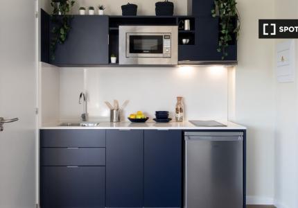 Se alquila cama en estudio cerca de la UPNA, Pamplona