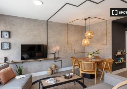 Se alquila apartamento amueblado de 1 dormitorio en Azca