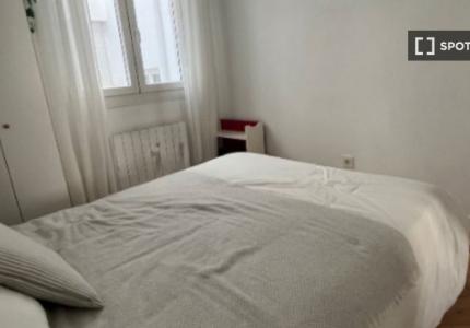 Se alquila habitación en Iralabarri, Bilbao