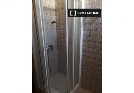 Piso de 4 dormitorios en alquiler en Murcia