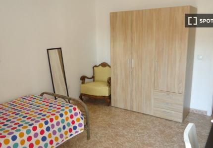 Habitación en piso compartido en Córdoba