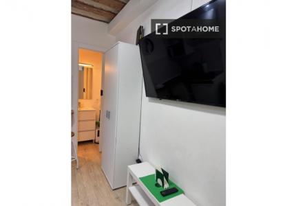 Estudio en alquiler en Universidad, Madrid