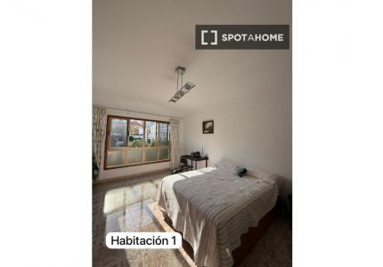 Se alquila habitación en piso compartido, Alcaravaneras, Las Palmas.