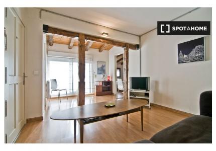 Apartamento de 1 dormitorio en alquiler en Cortes, Madrid