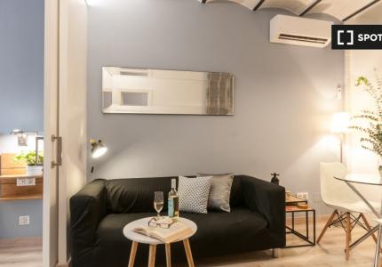 Apartamento de 2 dormitorios en alquiler en Vila de Gràcia, Barcelona
