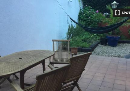 Alquiler de habitaciones en casa de 4 habitaciones en San Sebastián