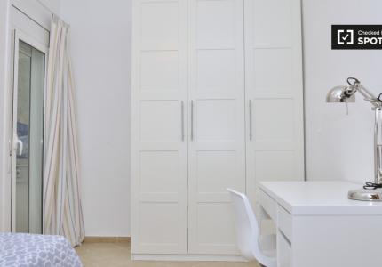 Se alquila habitación en el Congrés i els Indians, Barcelona