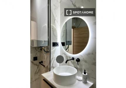 Piso de 3 habitaciones en alquiler en Arapiles, Madrid