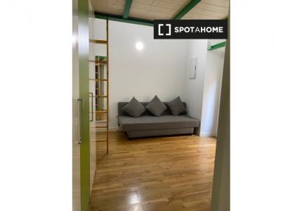 Estudio en alquiler en Embajadores, Madrid