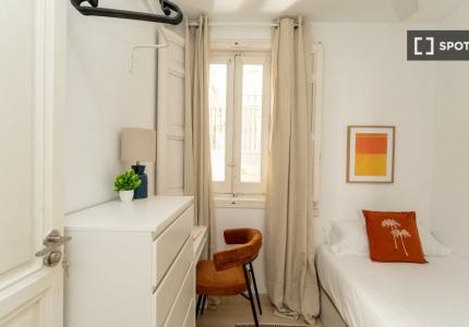 Se alquila habitación en piso compartido en Argüelles, Madrid