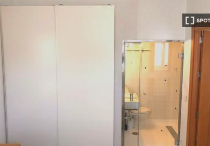 Piso de 2 dormitorios en alquiler en Alfalfa, Sevilla