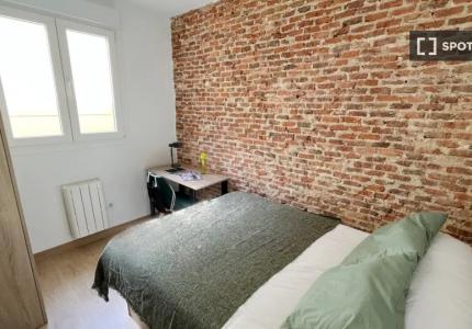 Habitación en piso compartido en alquiler en San Diego, Madrid