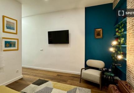Apartamento de 1 dormitorio en alquiler en Universidad, Madrid