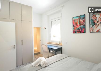 Se alquila habitación en piso de 4 habitaciones en El Pópulo, Cádiz