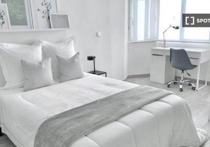 Habitación en piso compartido de 6 habitaciones en Murcia