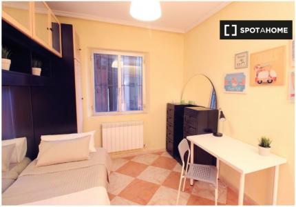 Habitación en piso compartido en alquiler en Abrantes, Madrid