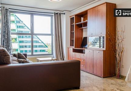 Apartamento de 2 dormitorios en alquiler en Quatre Carreres, Valencia