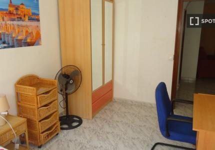 Habitación en piso compartido en Córdoba
