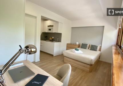 Estudio en alquiler en Bellas Vistas, Madrid