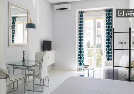 Estudio en alquiler en Sol, Madrid