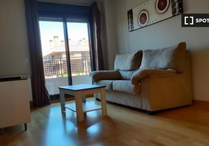 Apartamento de 2 dormitorios en alquiler en Alcalá de Henares