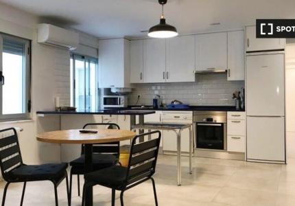 Piso de 3 habitaciones en alquiler en Salamanca.