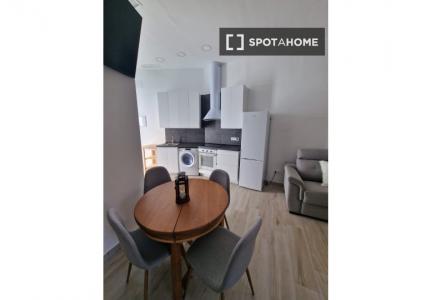 Estudio en alquiler en Acacias, Madrid