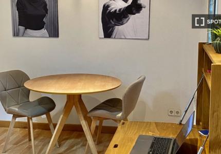 Piso de 1 dormitorio en alquiler en Gaztambide, Madrid