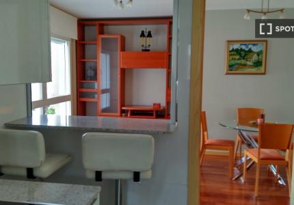 Piso de 2 dormitorios en alquiler en Vigo