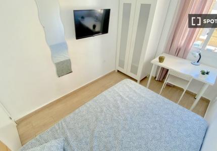 Habitación en piso compartido, Hermandades-La Carrasca.