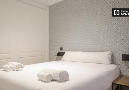 Apartamento de 1 dormitorio en alquiler en Puerta del Ángel, Madrid