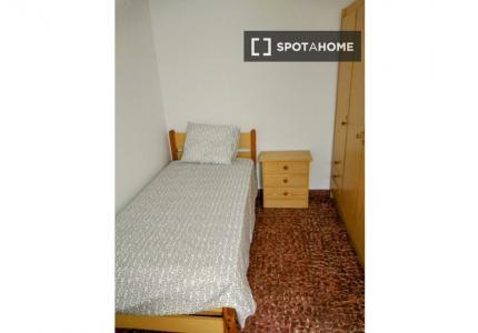 Habitación compartida de 4 habitaciones en Lugo, Las Palmas