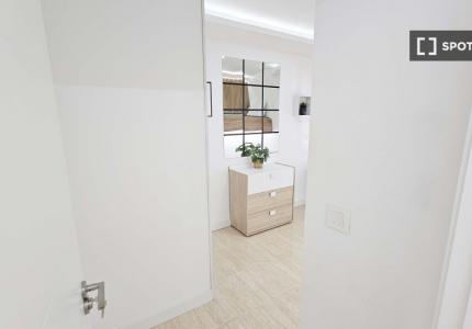 Habitación en piso compartido de 4 habitaciones en Casería de Montijo