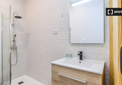 Estudio en alquiler en Universidad, Madrid