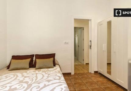 Habitación en piso compartido en Alicante