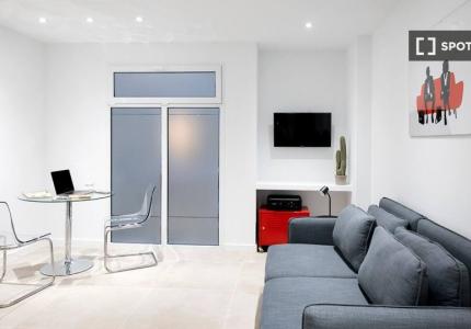 Estudio en alquiler en Cabanyal-Canyamelar, Valencia
