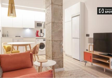 Piso en alquiler de 1 dormitorio en El Pilar, Madrid