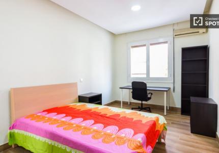 Emocionante habitación en piso compartido en Moncloa, Madrid