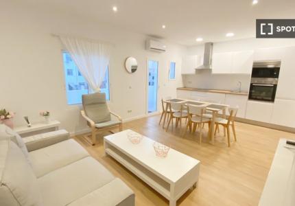 Piso de 3 habitaciones en alquiler en Bons Aires, Palma.