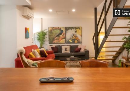 Piso de 3 habitaciones en alquiler en Palacio, Madrid.