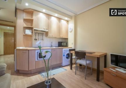 Piso de 1 dormitorio en alquiler en Alcalá de Henares.
