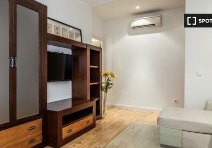 Apartamento de 2 dormitorios en alquiler en Castellana, Madrid