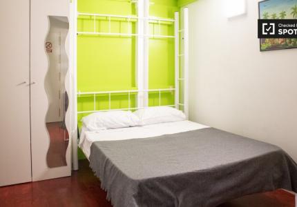 Estudio en alquiler en Embajadores, Madrid.