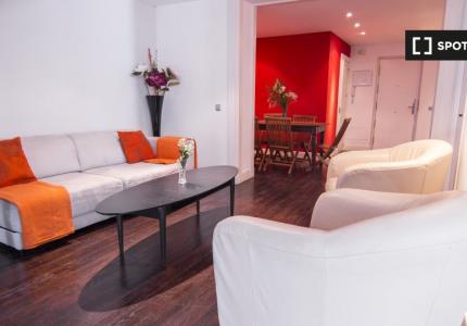 Apartamento de 3 dormitorios en alquiler en Palacio, Madrid