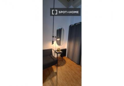 Se alquila habitación en La Torrassa, Barcelona