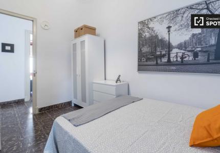 Habitación amueblada en alquiler, apartamento, Extramurs, Valencia