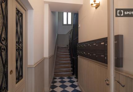 Piso de 3 habitaciones en alquiler en Trafalgar, Madrid.